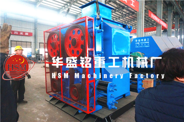 ��݁����C