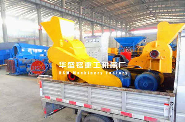 �p������C