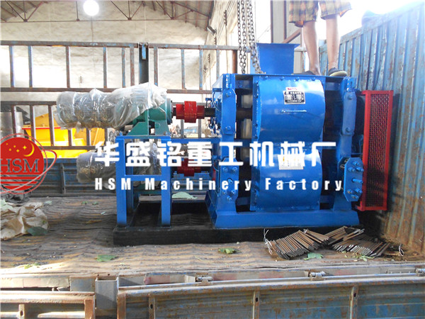 四輥破碎機怎樣精確恰當(dāng)?shù)恼{(diào)整三角皮帶的松緊程度